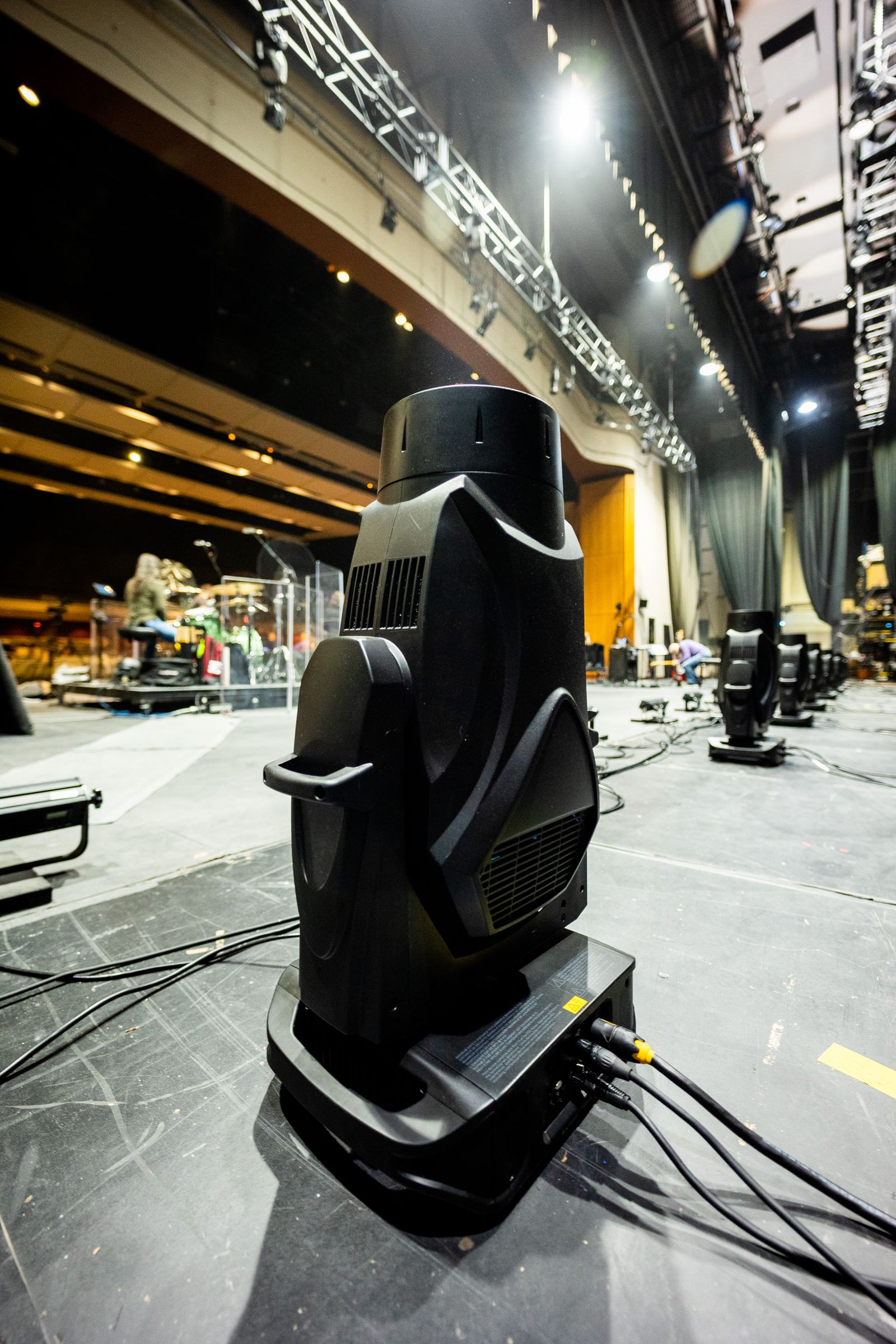 Pro lighting equipment for flight case transport