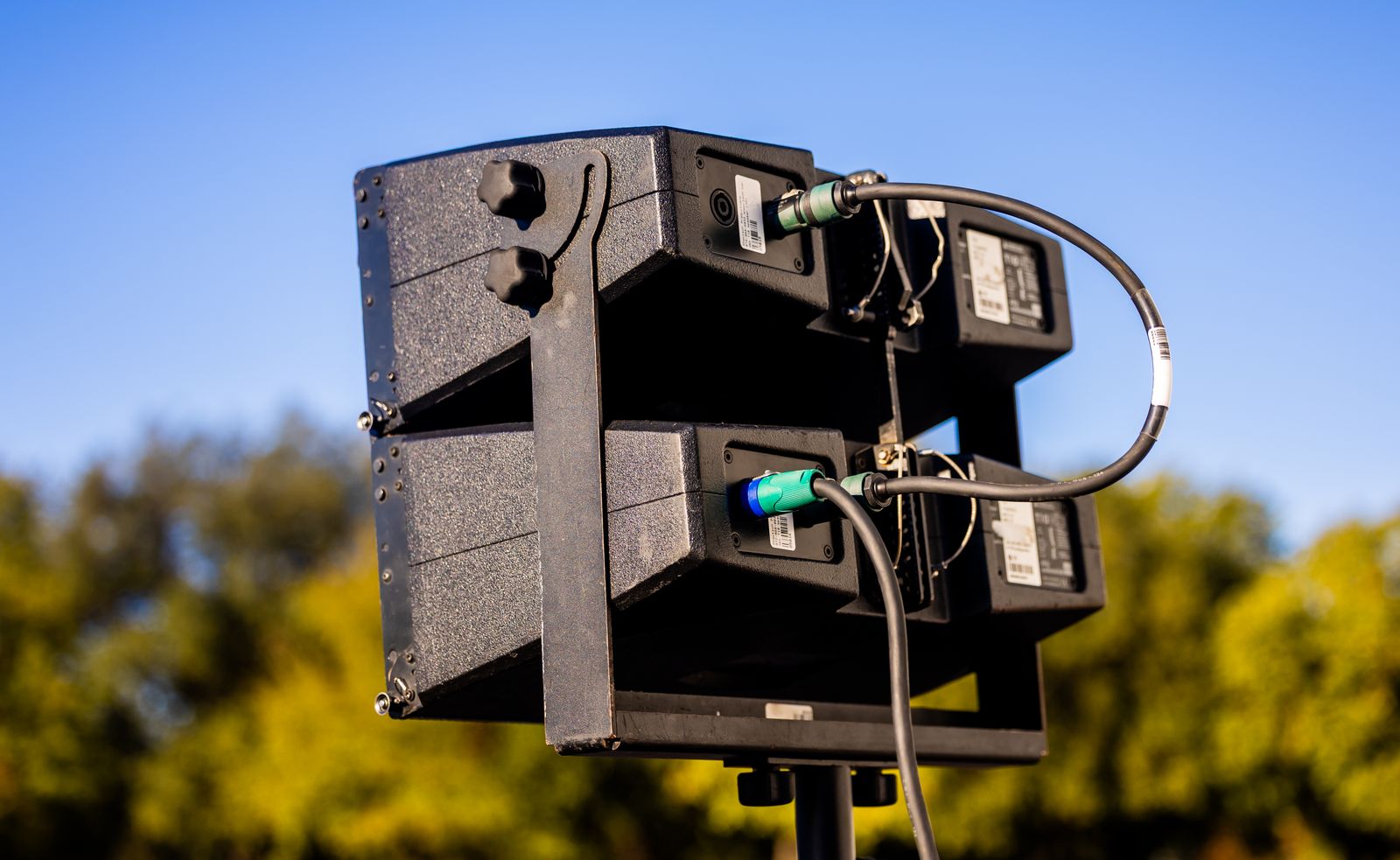 Pro speaker system for flight case transport